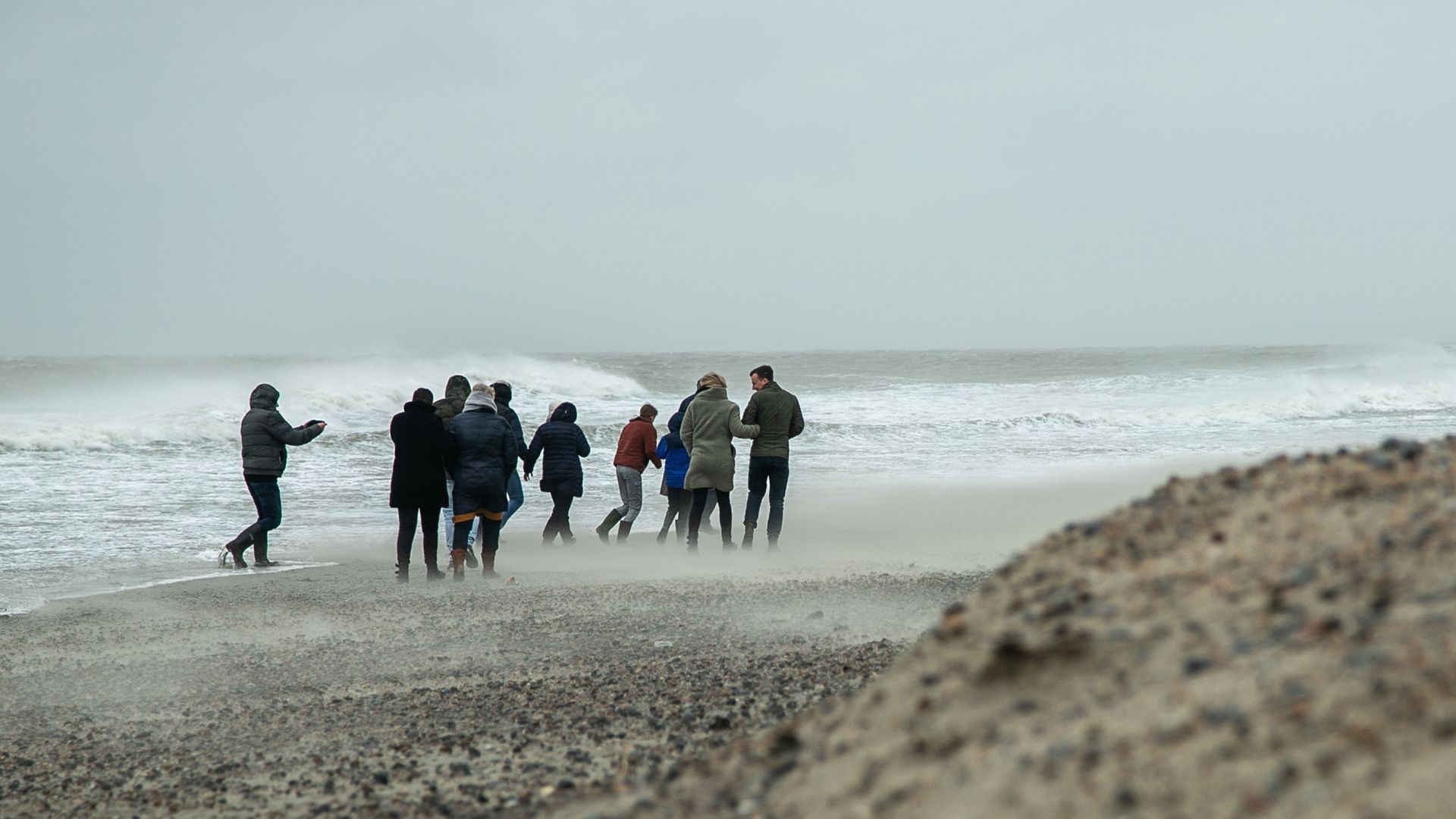 Onstuimig Weer Op Komst: KNMI Waarschuwt Voor Harde Windstoten - Omroep ...