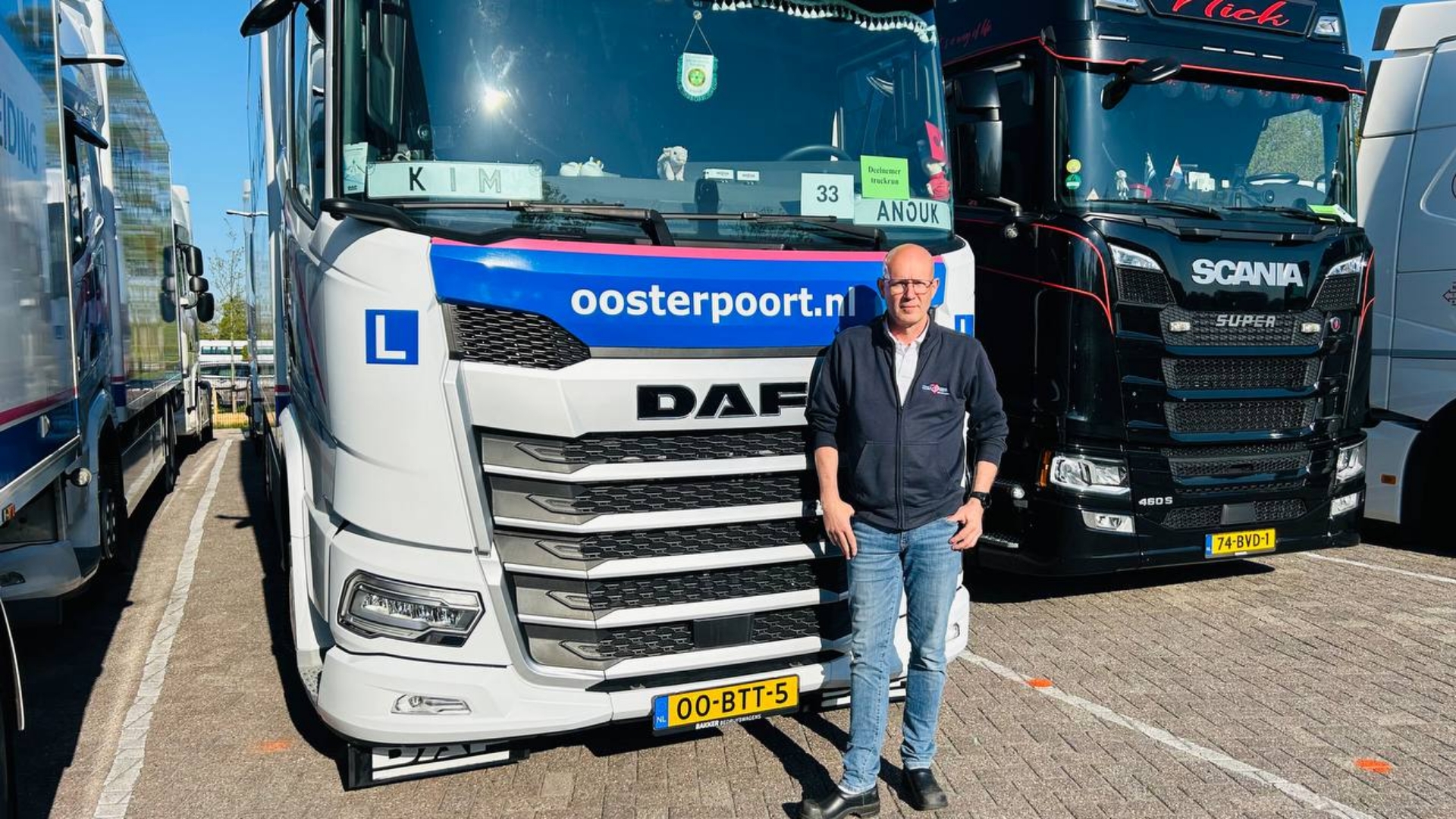 Blijdschap en heel veel getoeter bij Truckrun Nienoord