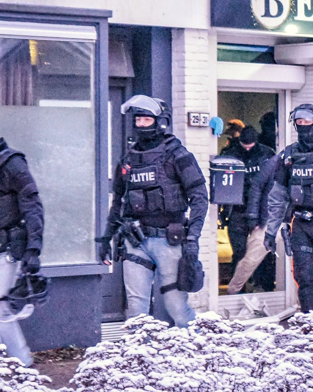 Woning in Emmen onterecht op slot gezet als drugspand, mogelijk wel ...