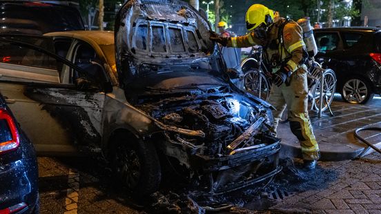 Twee autobranden in korte tijd in Schiedam