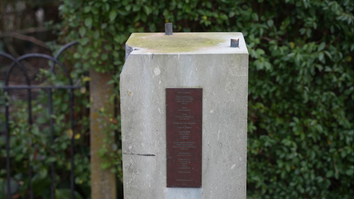 Politie onderzoekt verdwijning bronzen beeld in Bunschoten