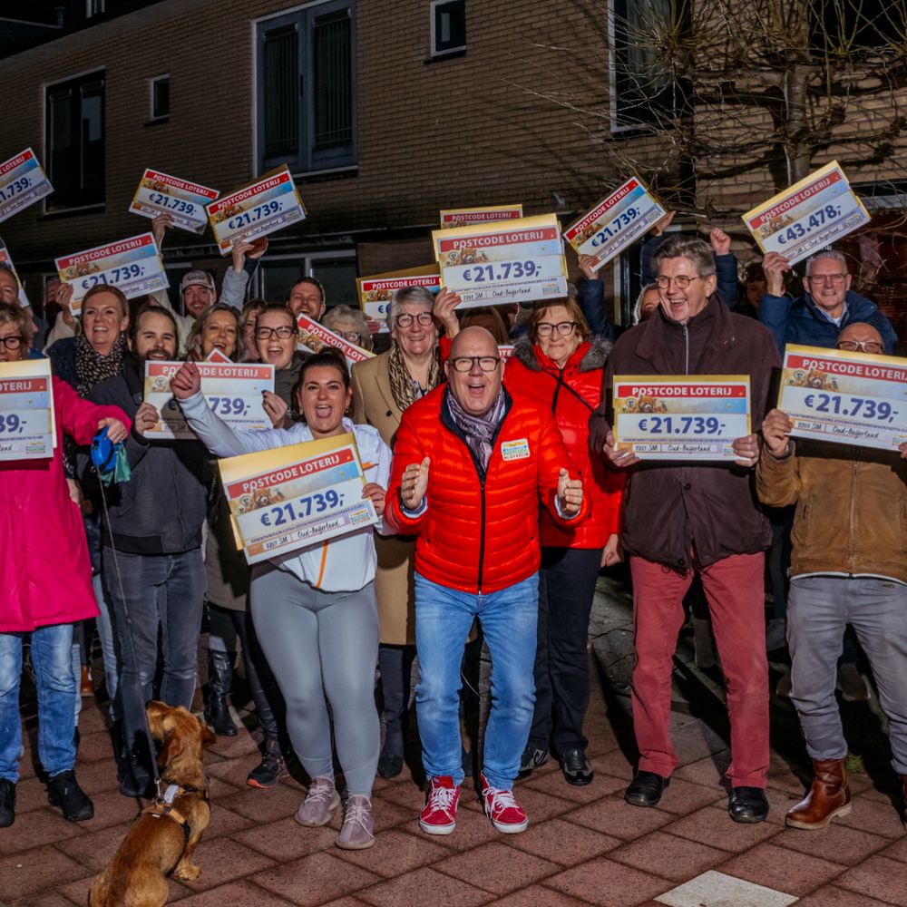 Straat wint Postcode Loterij en mag miljoen verdelen - Rijnmond