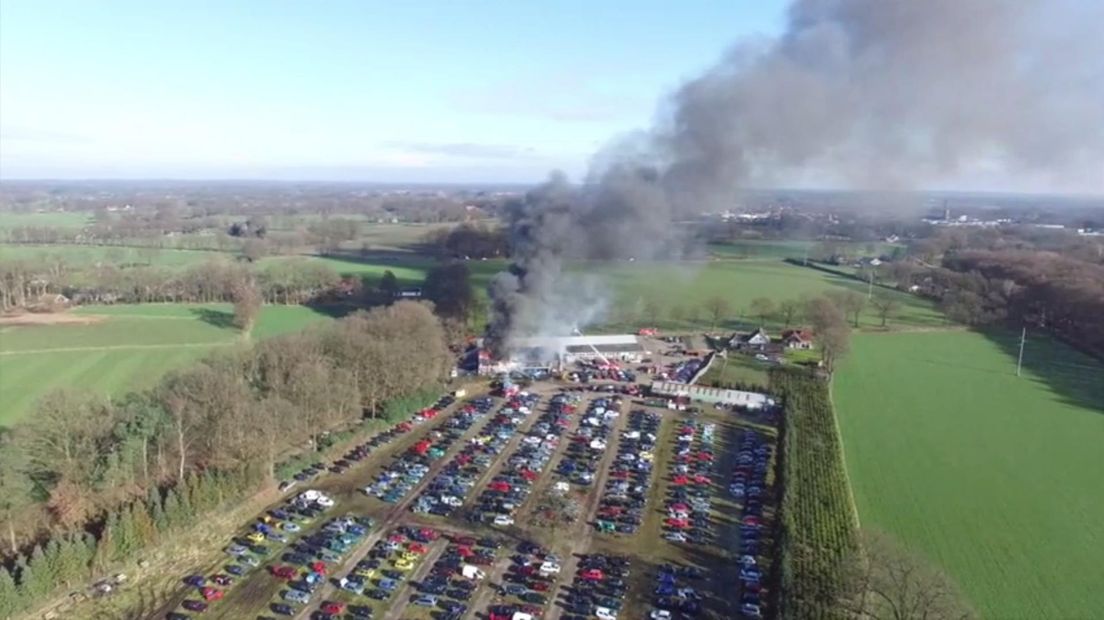 Dronebeelden van de brand in Losser