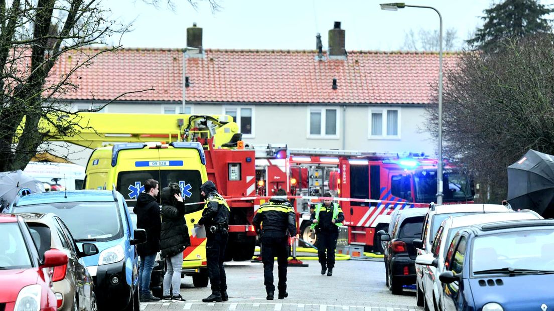 Politie en brandweer in Vianen na dodelijke brand