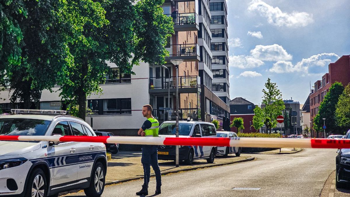 Meerdere aanhoudingen bij drugsonderzoek in Enschede na invallen door politie