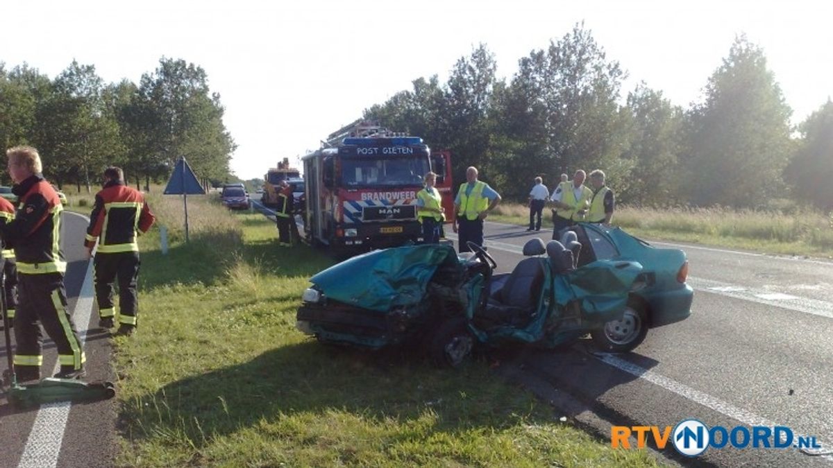Dode en gewonde door ongeval op N33
