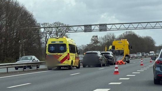 Ongeluk op A1 veroorzaakt uur vertraging
