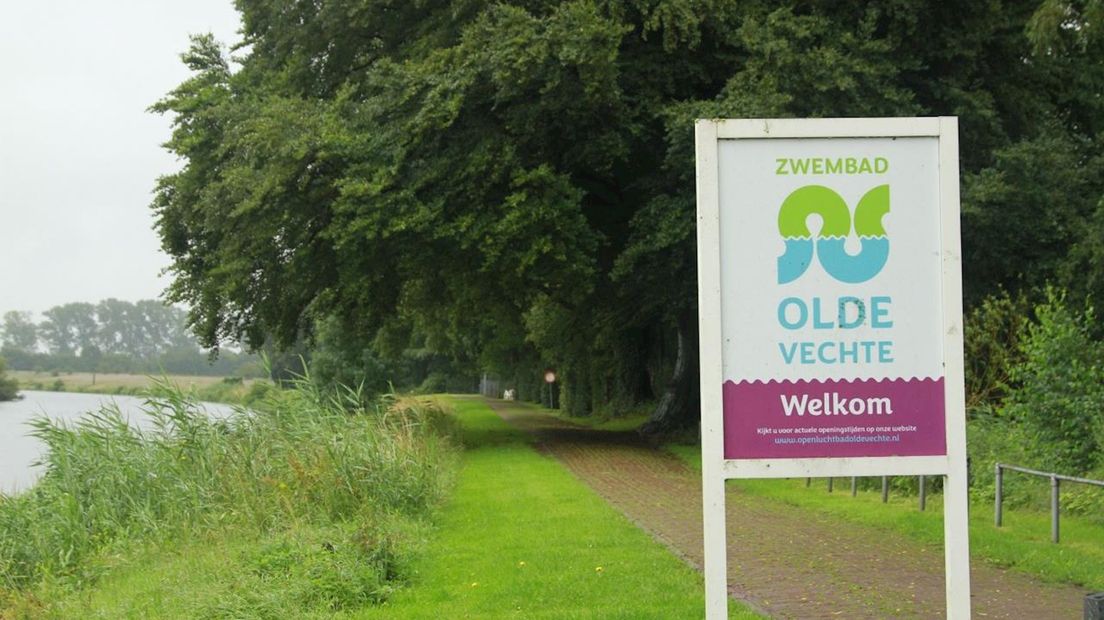 Openluchtbad Olde Vechte in Ommen hele zomer dicht
