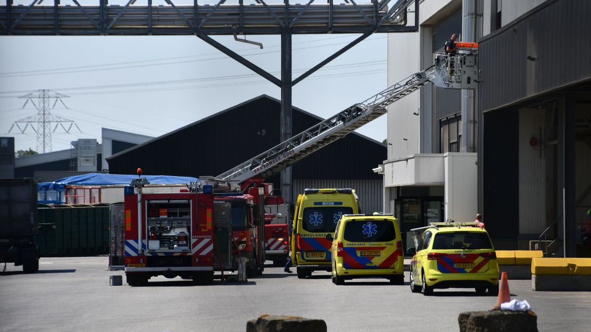 Persoon bevrijd na beknelling in frietfabriek Kruiningen