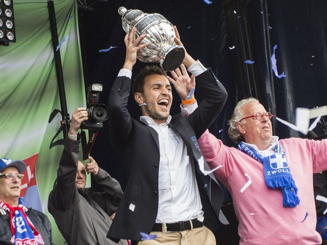 De Oosttribune: Bram van Polen blikt na tien jaar terug op fabelachtige bekerwinst van PEC Zwolle