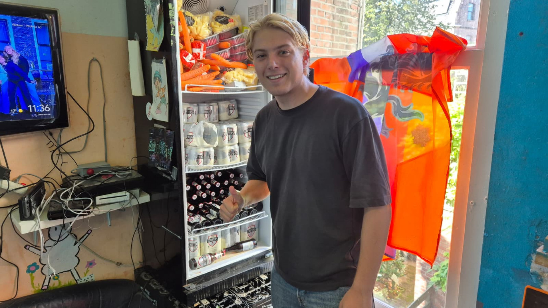 Thomas heeft met andere studenten naar eigen zeggen 350 blikken bier ingeslagen