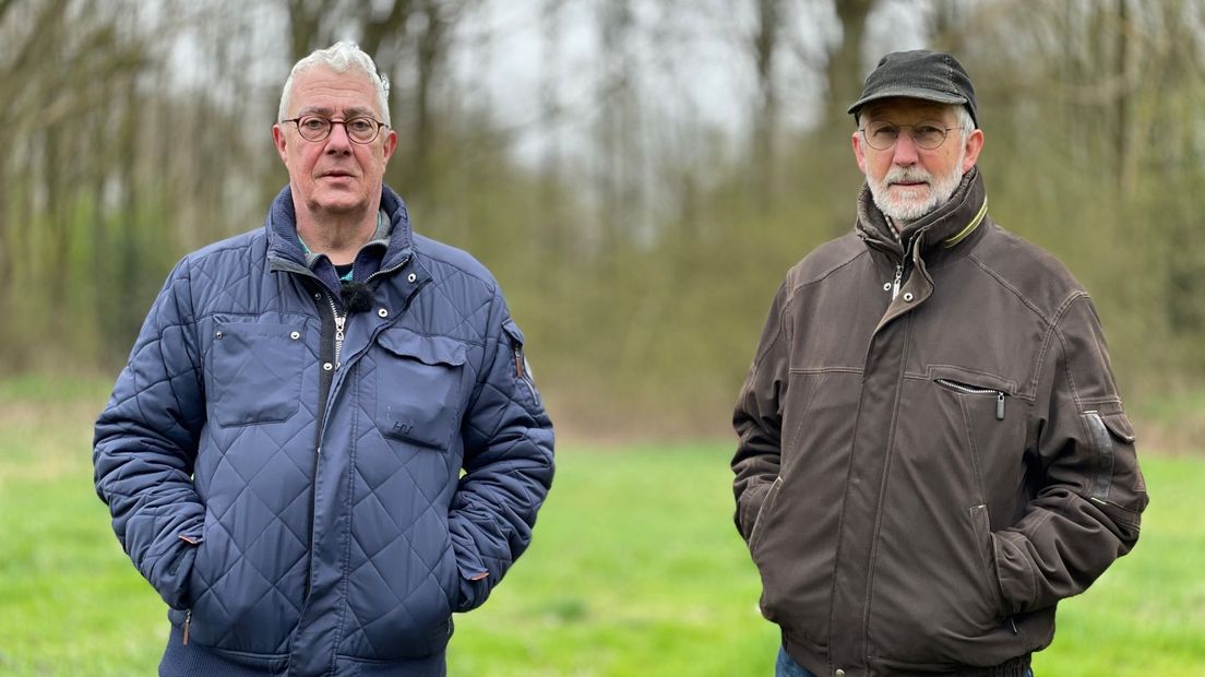 Henk Wilting en Luc Strating hopen volgend jaar weer op een paasvuur