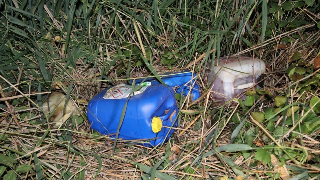 Jerrycans gevonden bij Westdorpe