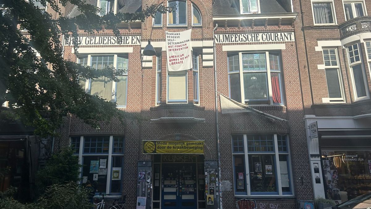 Voormalige krakersgroep wordt na twee jaar actievoeren eigenaar pand: 'Het is van ons!'