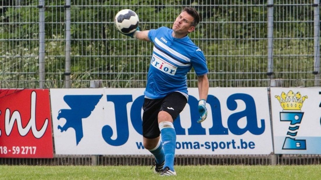 Joan van Belzen in zijn laatste wedstrijd voor Vlissingen tegen Groene Ster