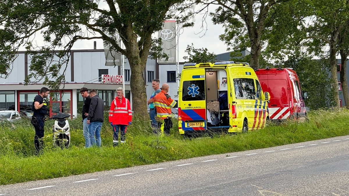 Hulpdiensten troffen niemand aan na zoekactie naar persoon in het water bij Dronryp