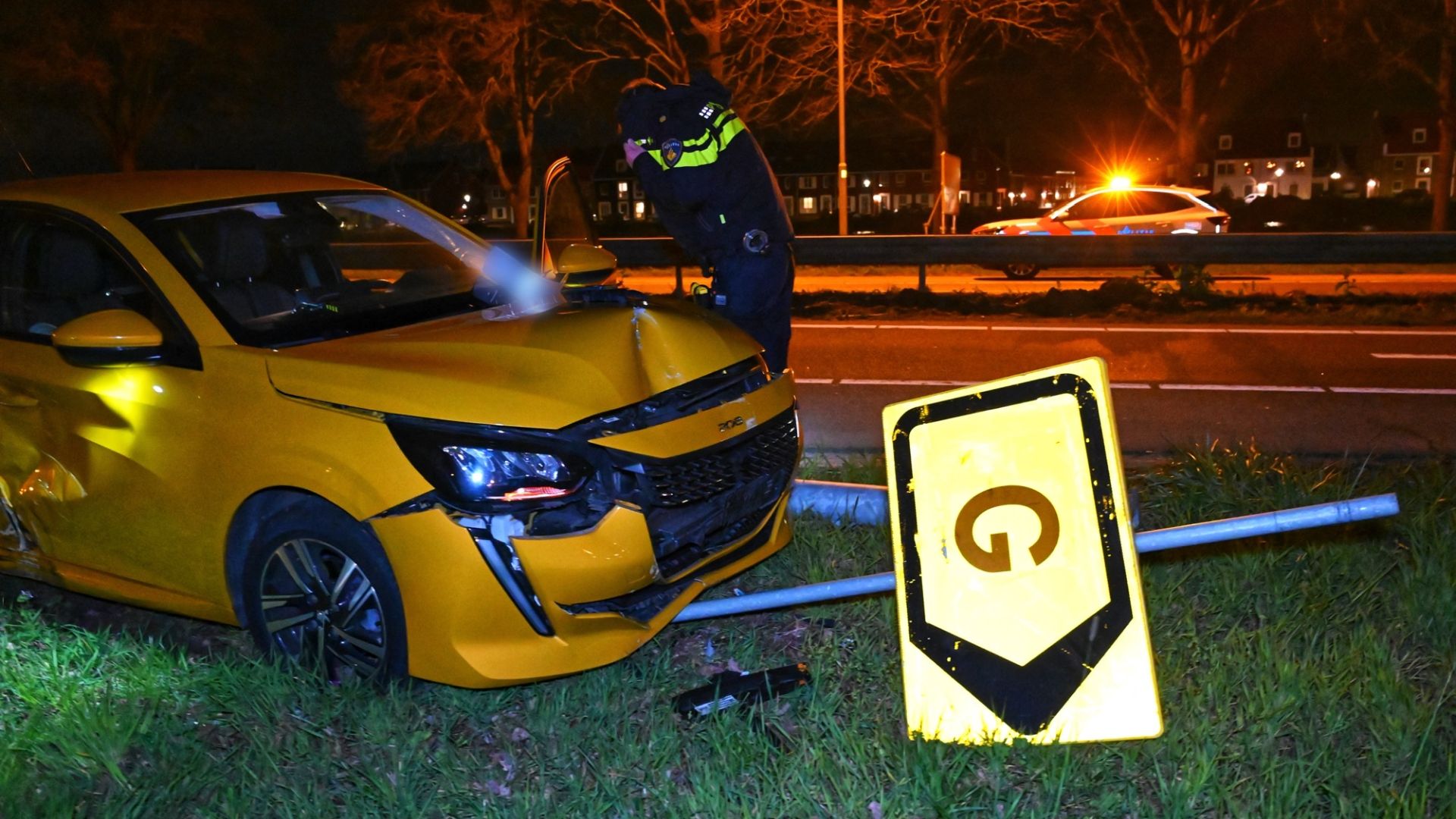 A27-afrit deels dicht na crash