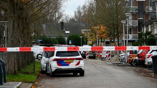 Automobilist vlucht na ongeluk met fietser in Leerdam. Automobilist vlucht na ongeluk met fietser in Leerdam.