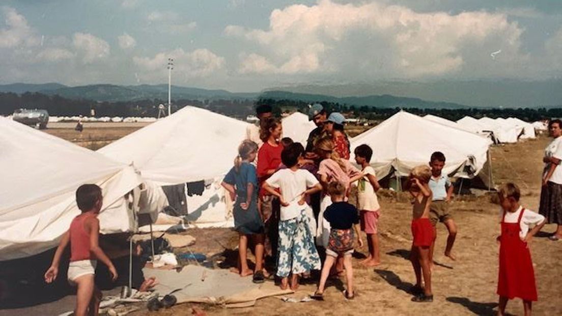 Het vluchtelingenkamp in Tuzla