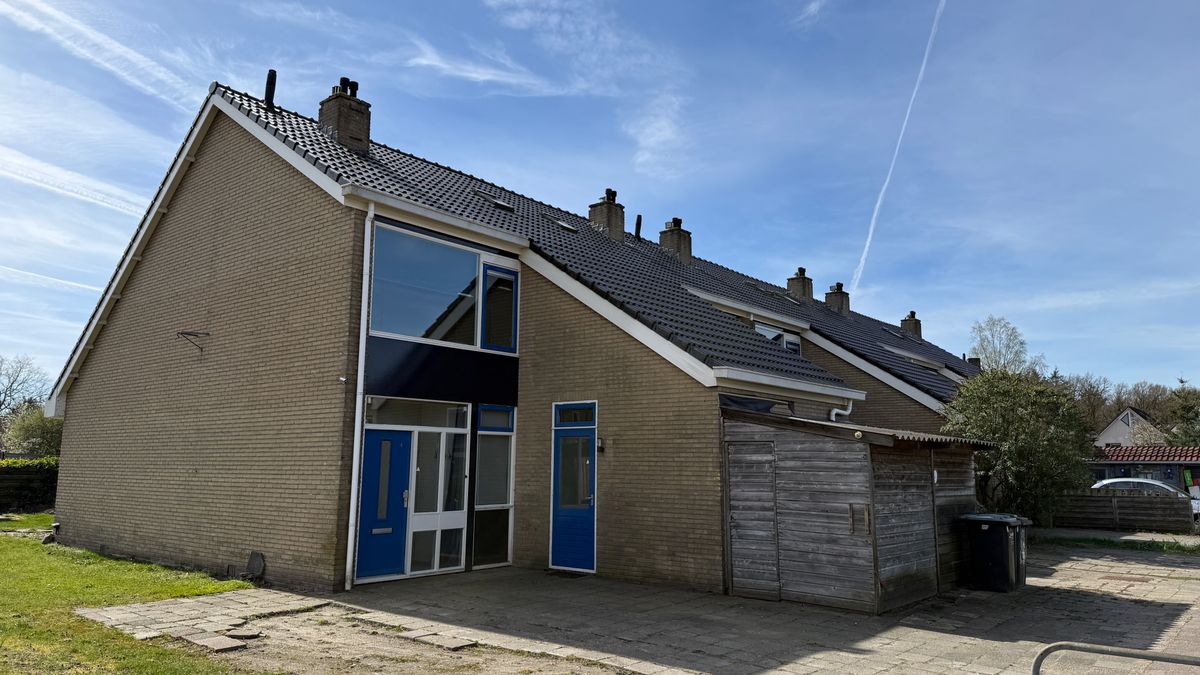 Streep door sloop zes woningen in Schoonoord