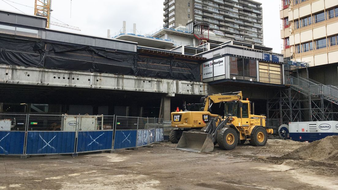 De stalling vanaf het Stationsplein, dat ook wordt vernieuwd.