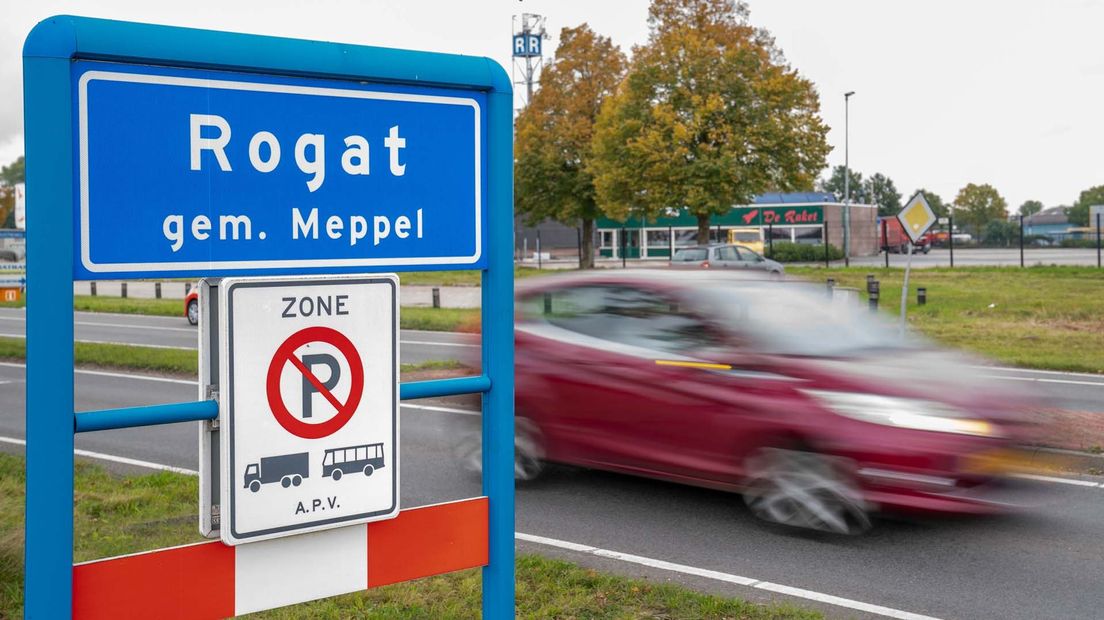 Plaatsnaambord Rogat