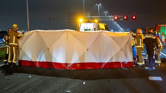 112-nieuws | Motorrijder overleden na ongeluk - Duizenden lachgascilinders gevonden. 112-nieuws | Motorrijder overleden na ongeluk - Duizenden lachgascilinders gevonden.