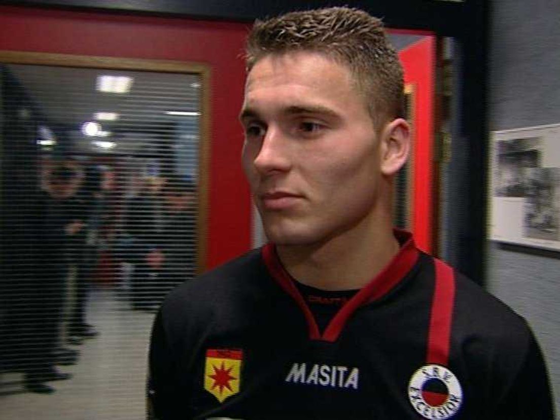 Bart Schenkeveld breekt jukbeen Rijnmond