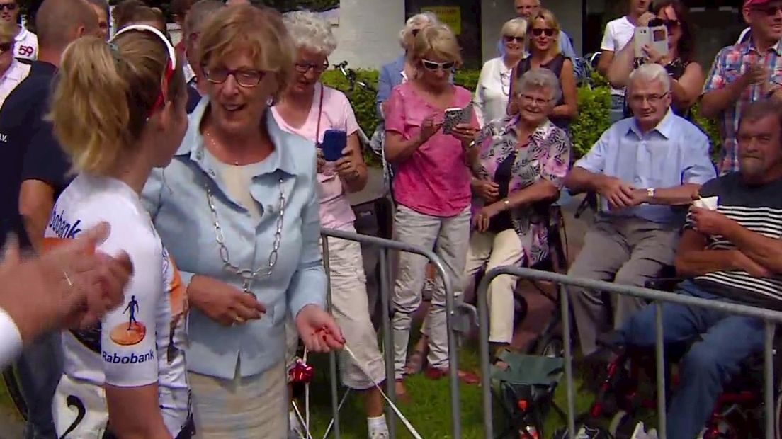 Eigen straat voor Anna van der Breggen