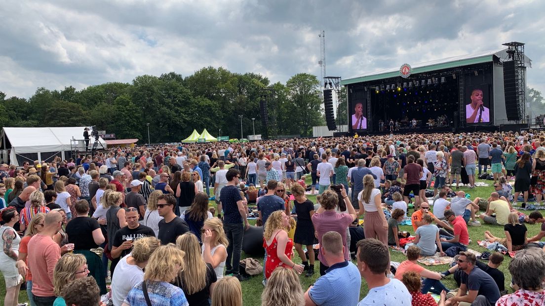Een drukbezocht optreden tijdens Stadspark Live in 2019