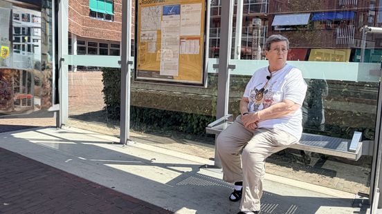 Ouderen met smalle beurs vrezen voor verdwijnen 65-pluskorting bus: 'Straks zitten we allemaal thuis te verpieteren' Nieuws