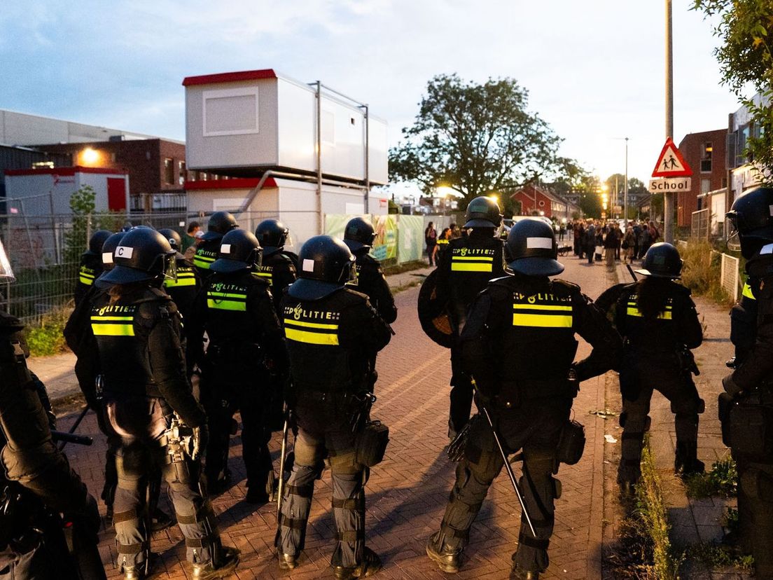 De ME staat klaar om in te grijpen.