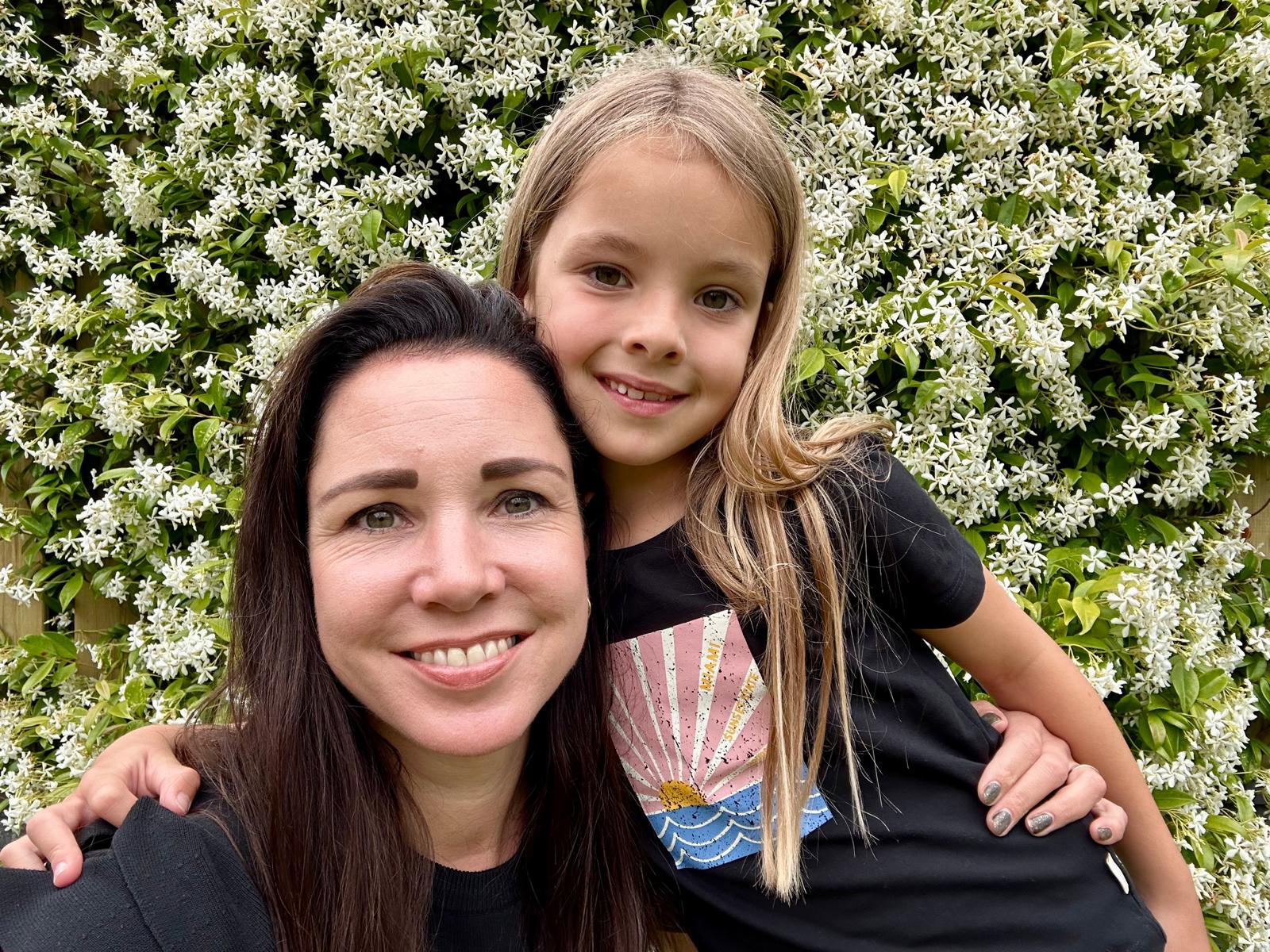 Genezen Feline (7) fietst DELTA Ride for the Roses: 'Wil dat het voor anderen minder erg is'