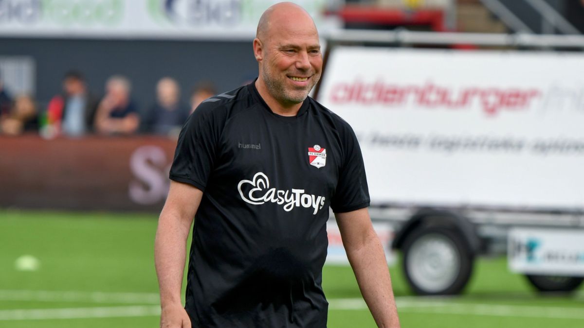 Mister FC Emmen niet langer bij de club