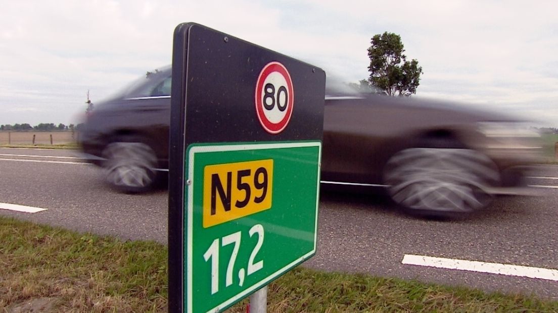 Op provinciale wegen zoals de N59 gebeuren relatief veel ongelukken