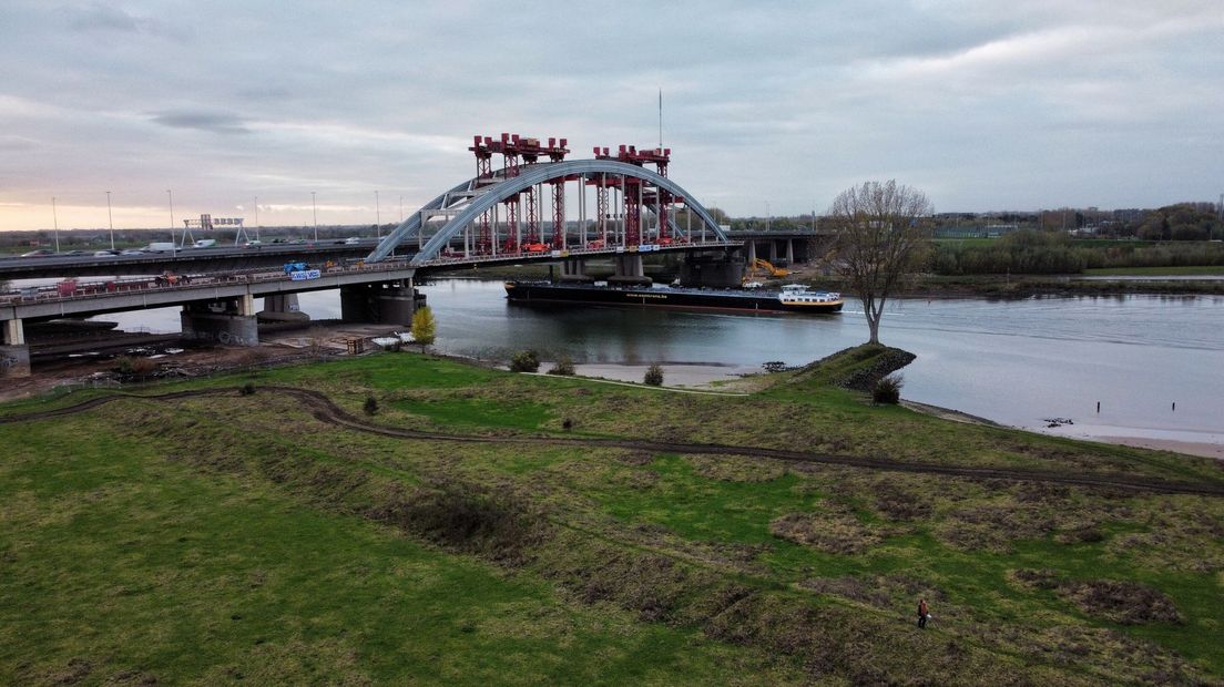 Na zondagavond is dit beeld van de Lekbrug - als het goed is - verleden tijd