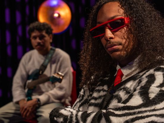 Opgroeien zonder vader? Rapper Màvcase vertelt erover in zijn eerste theatershow