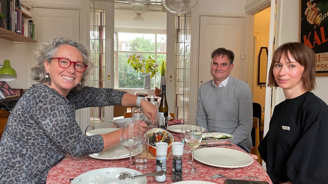 Ivana, Martin en Tanya hebben elkaar ontmoet via stichting Eet Mee