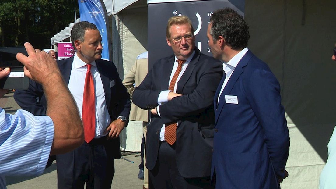 Minister Van der Steur was in Enschede om de Drones Innovatie Dag te openen