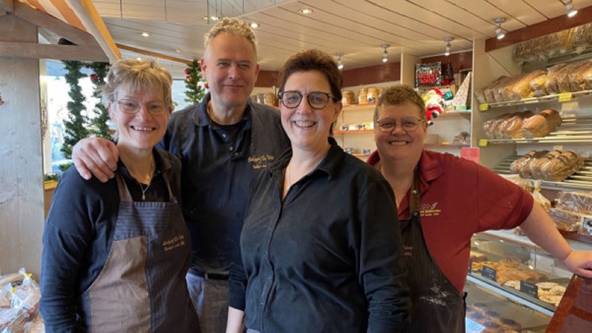 Familie De Vries verlaat na 143 jaar de bakkerij in Oudega, opvolger staat klaar