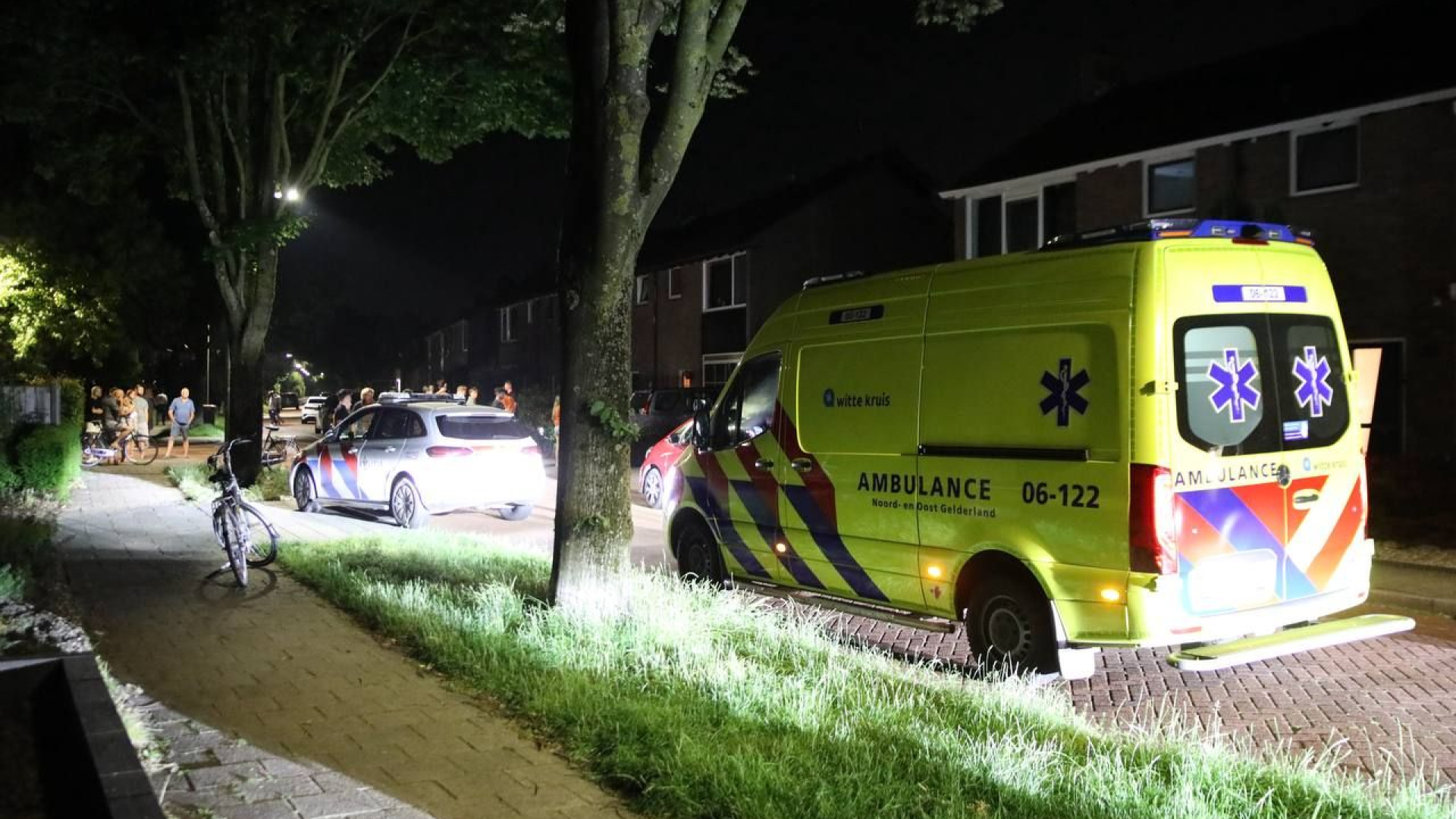 Jongeman na steekincident naar het ziekenhuis
