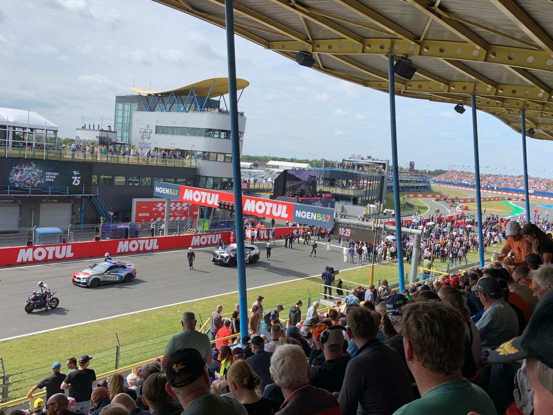 TT Circuit duikt ruim honderd jaar de geschiedenis in met pop-up museum: 'Met alles wat de TT behelst''