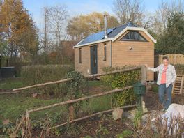 Papendrechtse woont in huis van 25 vierkante meter: 'Ik heb al mijn spullen naar de kringloop gebracht'