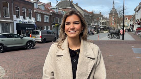 Niet verwacht, wel gehoopt: Isa (18) kreeg genoeg stemmen voor een raadszetel Home