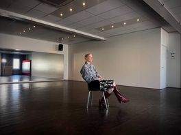 Dansende dj JEA (33) uit Assen verovert wereld met vrolijke muziekvideo's terwijl ze vecht tegen borstkanker