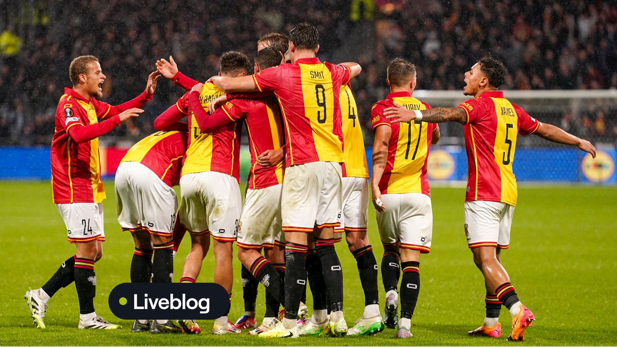 LIVE | Duitse supporters VfB Stuttgart arriveren in Deventer