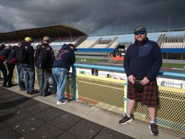 Britse racefans reizen af naar Assen voor enige Superbikes-race buiten eigen land: 'Het bevalt me hier'