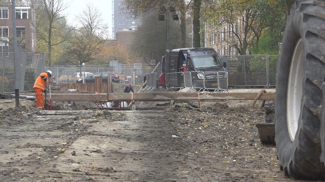 De werkzaamheden die voor lawaai en andere overlast in Paddepoel zorgen