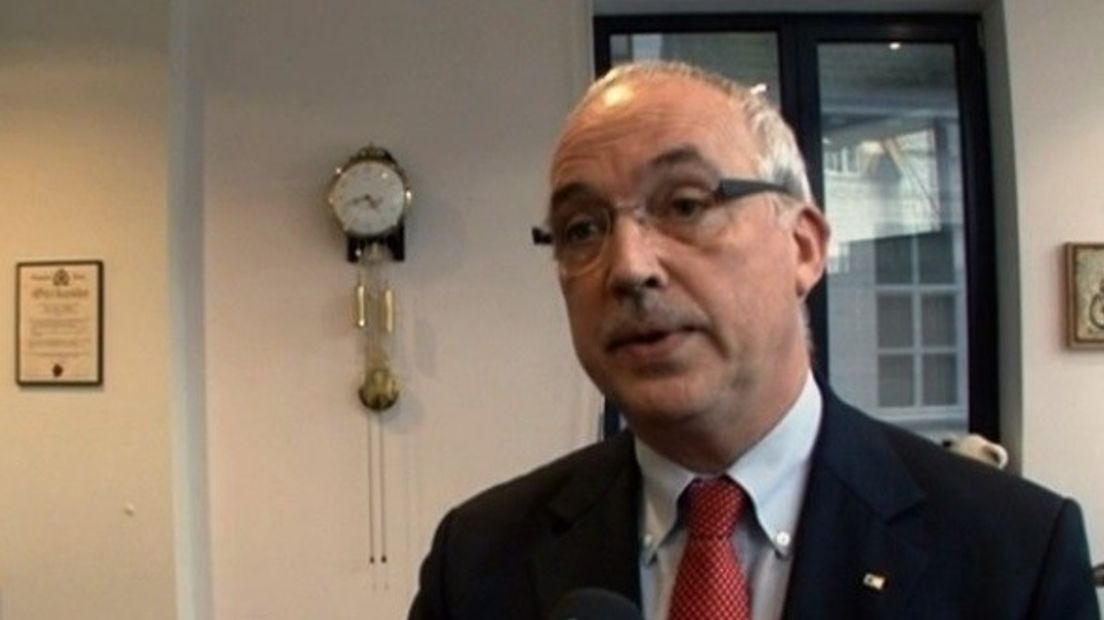 Burgemeester Hulst woedend: 'Grenssituatie is van de zotte'