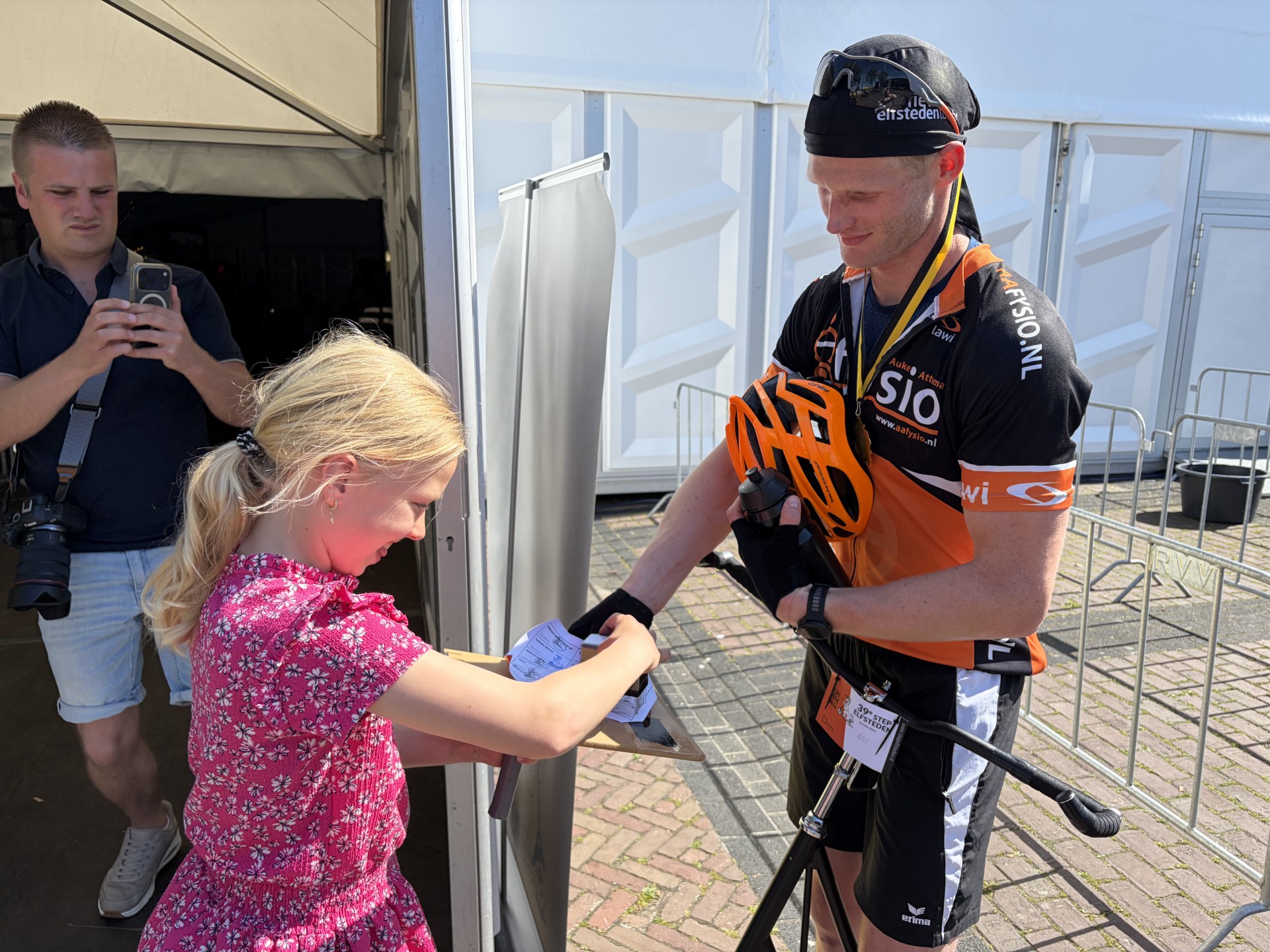 Mente de Boer kriijgt een stempel van Wianne (10)